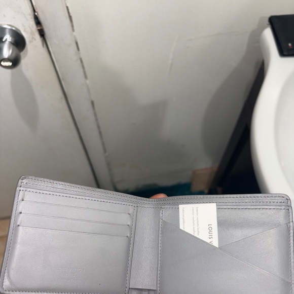 Louis Vuitton Shadow Multiple Portefeuille Black Monogram Bifold Wallet - Picture 1 of 3
